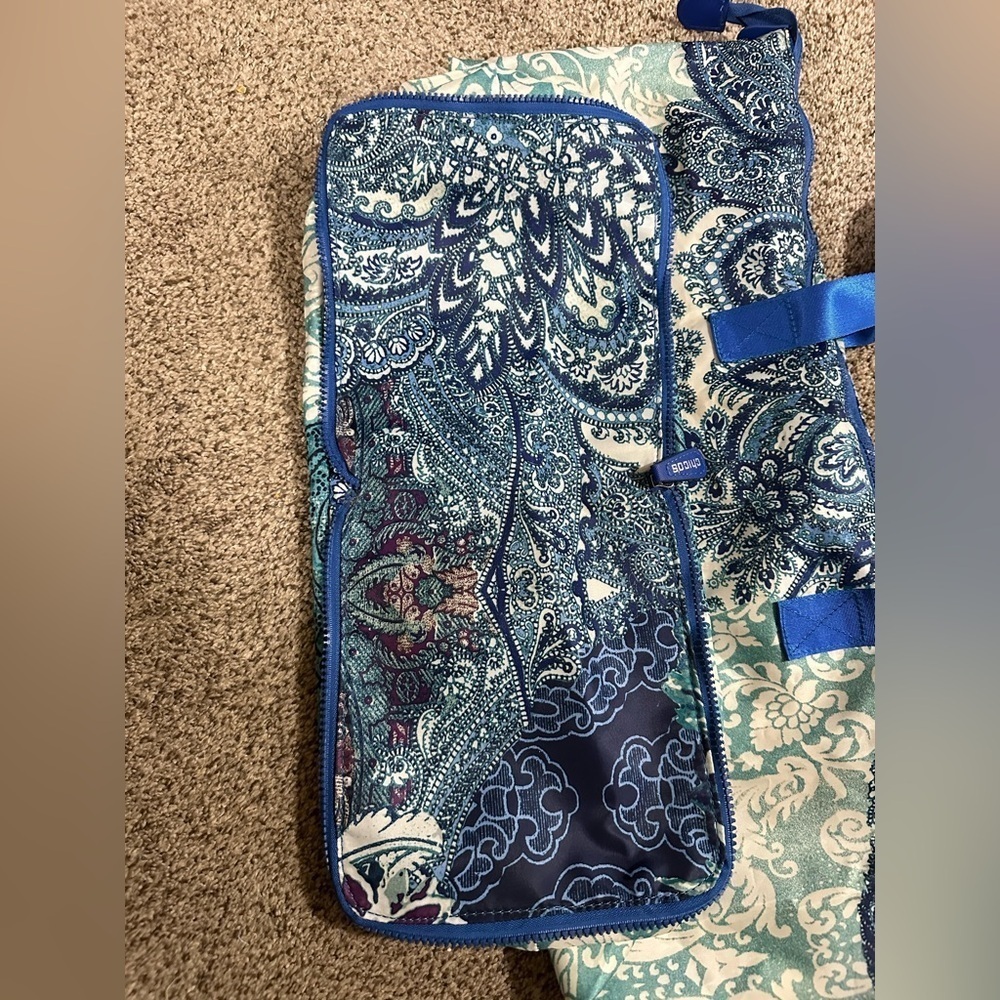 Chico’s packable print tote - Picture 6 of 11